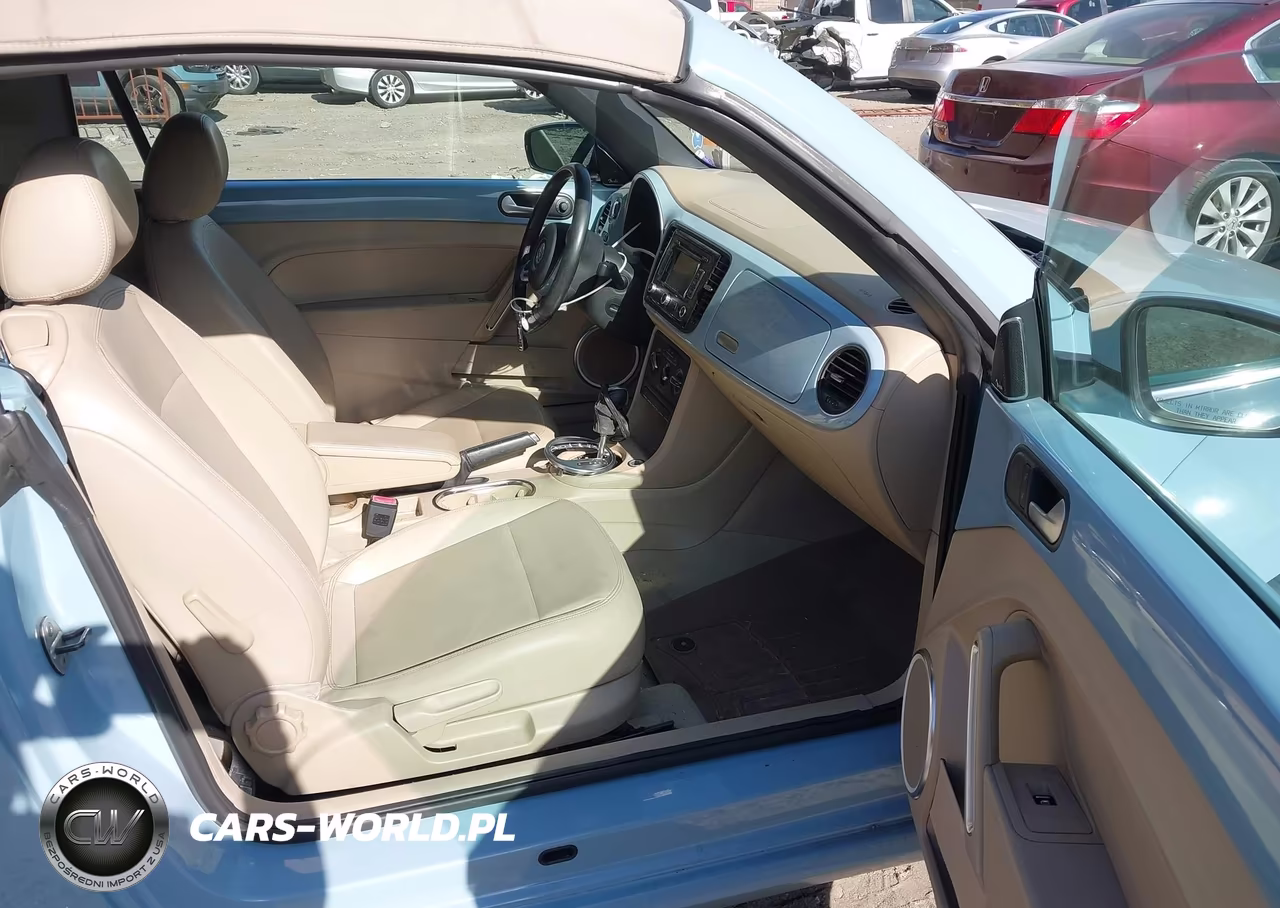 2014 Volkswagen Beetle 1.8T VIN:3VW517AT4EM822645 - 5