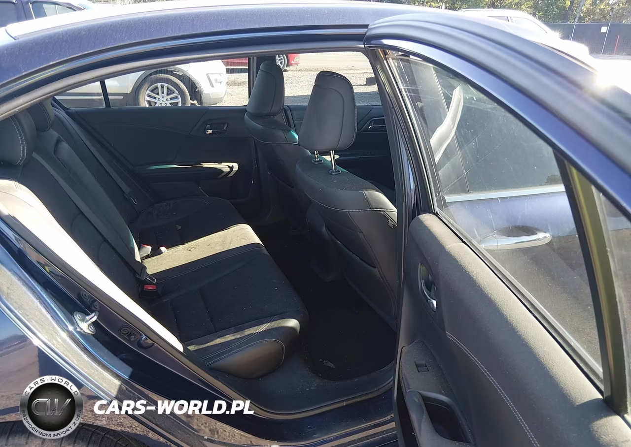 2017 Honda Accord Sport VIN:1HGCR2F56HA046800 - 8