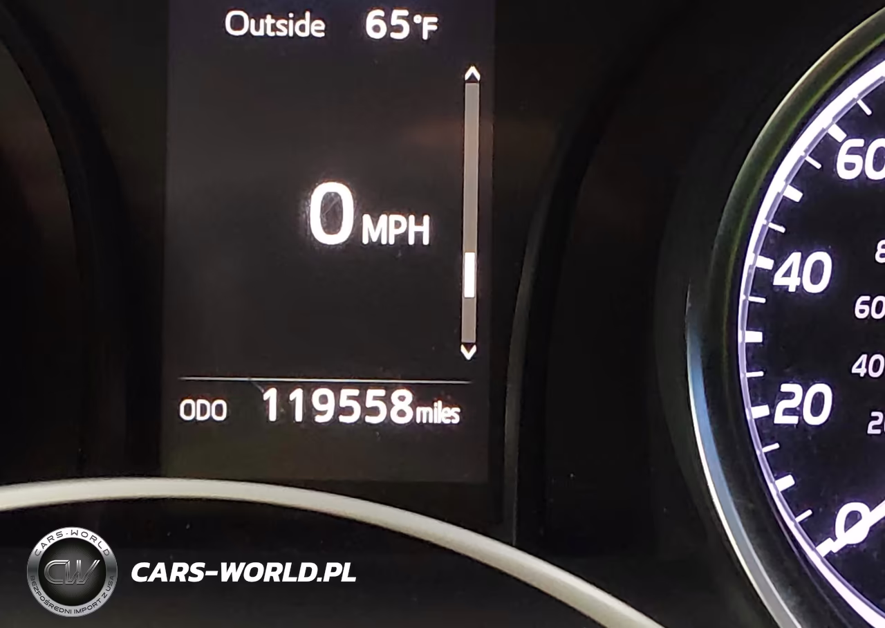 2018 Toyota Camry Le VIN:JTNB11HK7J3028360 - 15