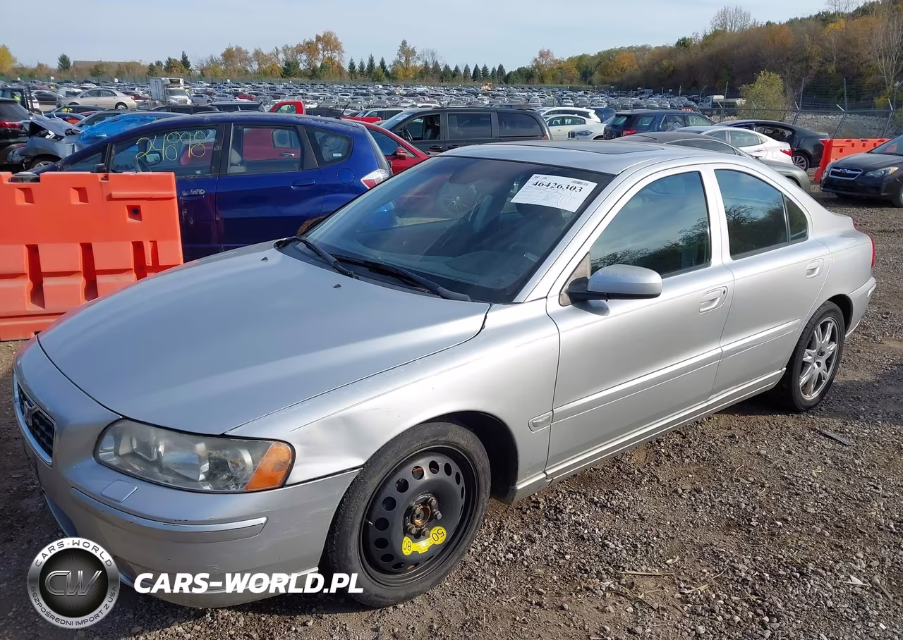 2004 Volvo S60 VIN:YV1RS592052469128 - 2