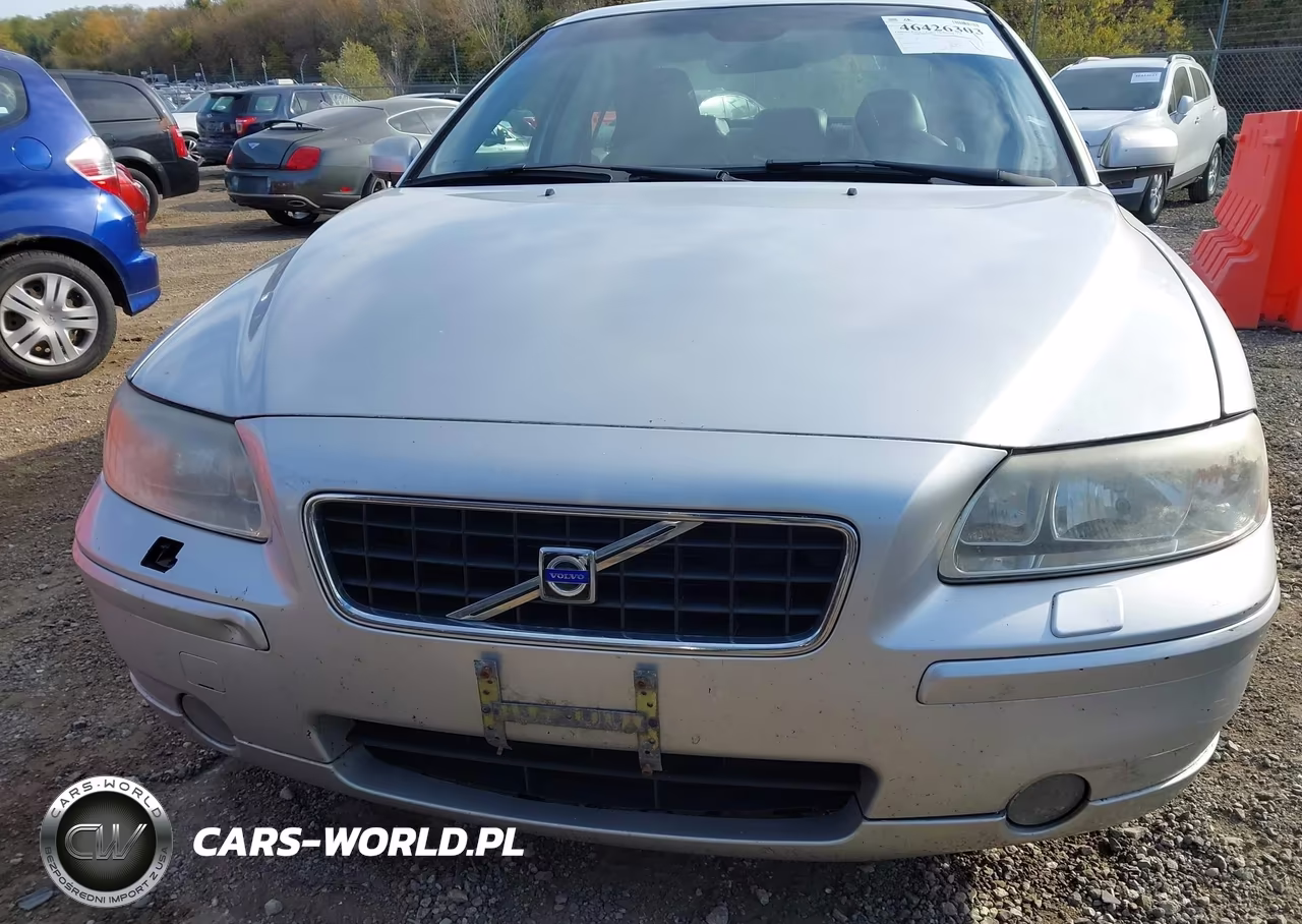 2004 Volvo S60 VIN:YV1RS592052469128 - 6