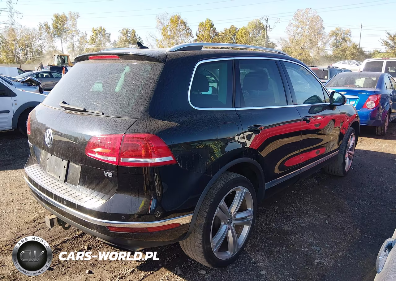 2016 Volkswagen Touareg Vr6 Lux VIN:WVGEF9BP1GD013079 - 4