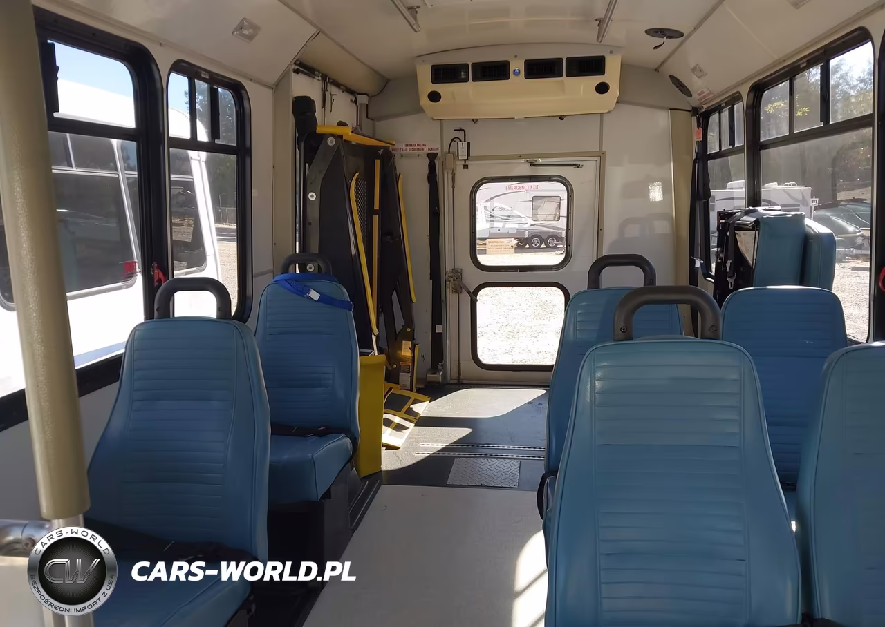 2014 Ford Econoline E350 Super Duty Ctway Van VIN:1FDEE3FL1EDA68684 - 6