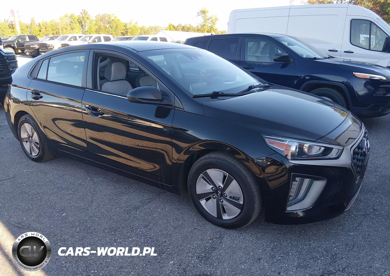 2021 Hyundai Ioniq Hybrid Blue VIN:KMHC65LCXMU245915 - 1