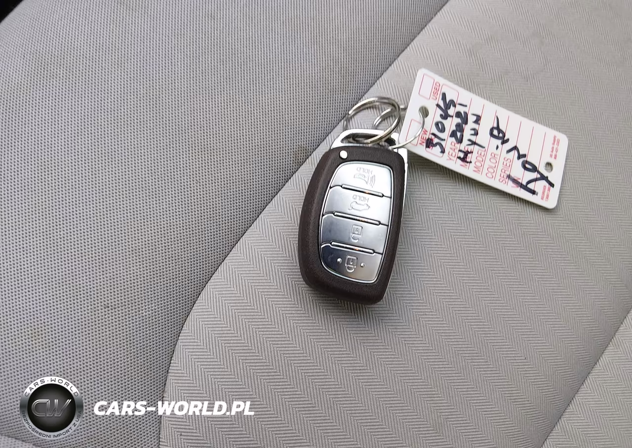 2021 Hyundai Ioniq Hybrid Blue VIN:KMHC65LCXMU245915 - 11