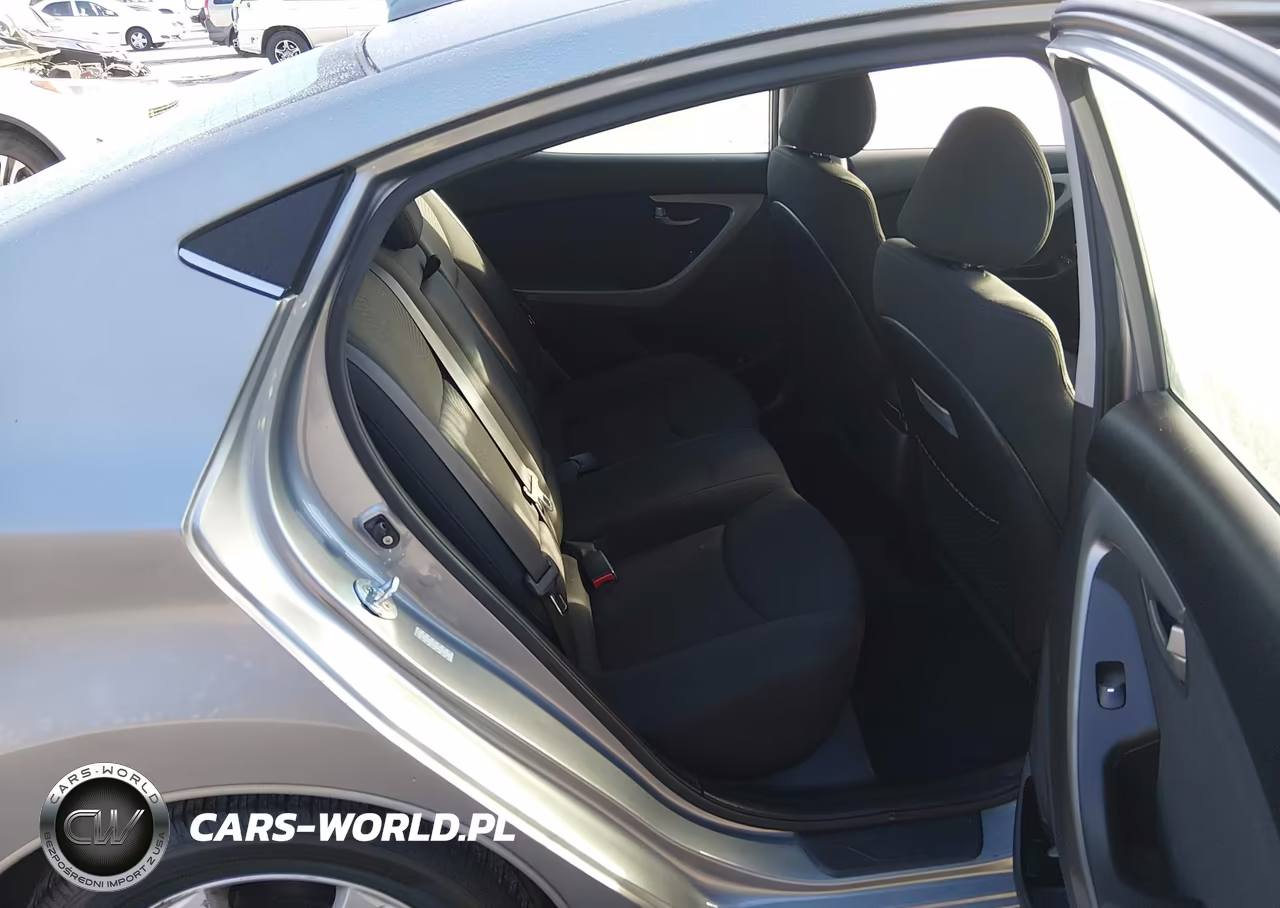 2016 Hyundai Elantra Value Edition VIN:KMHDH4AE2GU504673 - 8