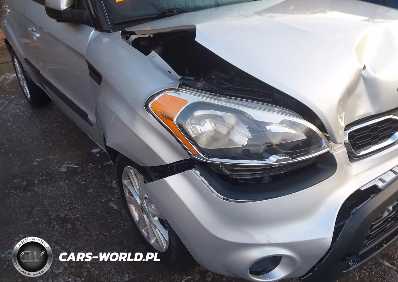 2012 Kia Soul + VIN:KNDJT2A65C7386078 - 18
