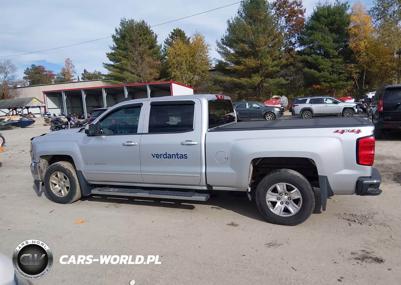 2018 Chevrolet Silverado 1500 1Lt VIN:1GCUKREC4JF175238 - 14