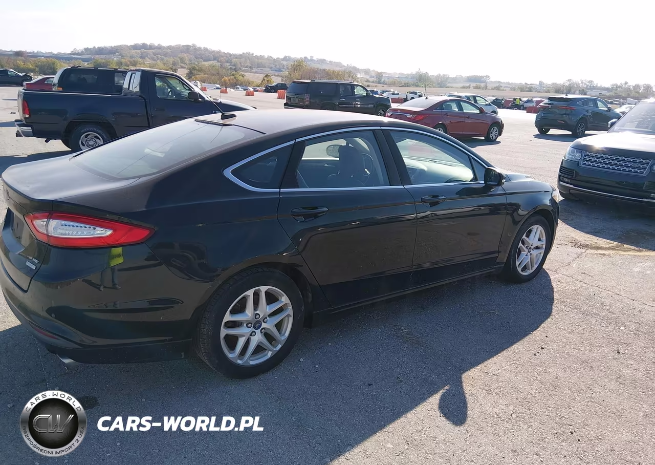 2014 Ford Fusion Se VIN:3FA6P0HD8ER218861 - 4