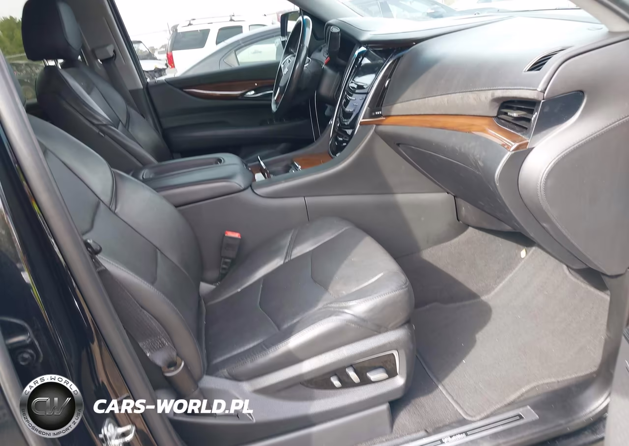 2019 Cadillac Escalade Luxury VIN:1GYS4BKJ6KR378511 - 5
