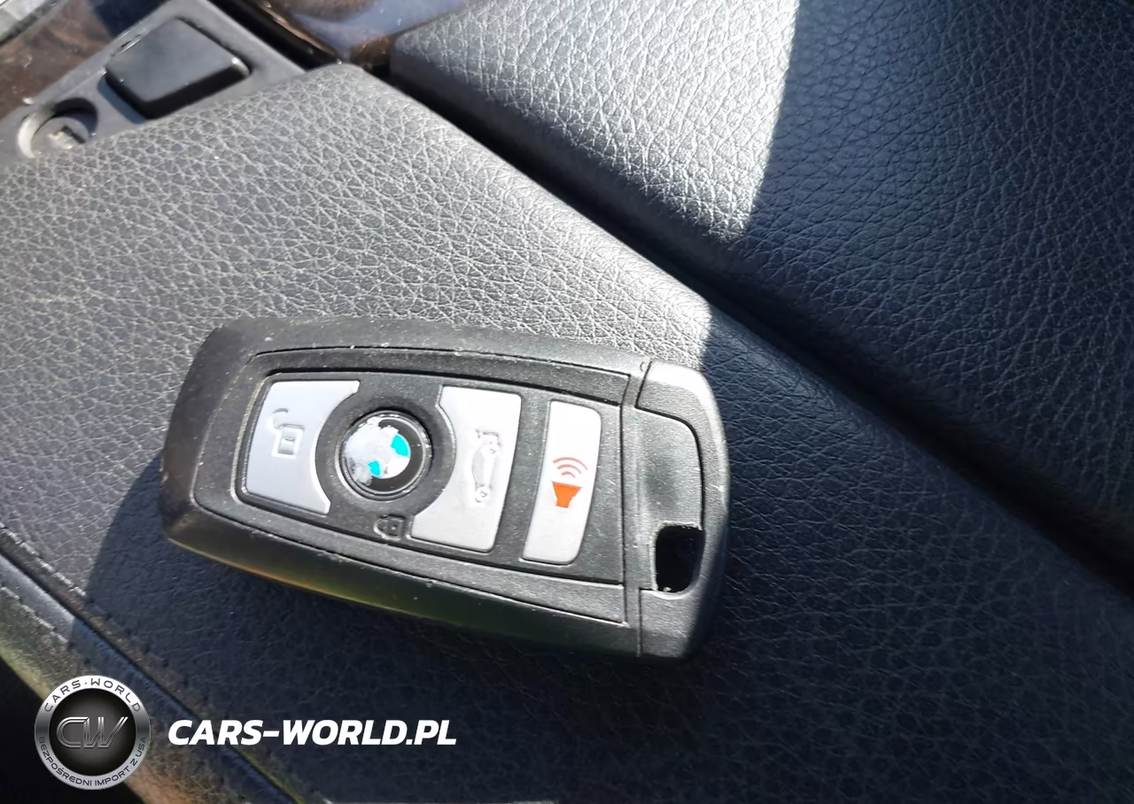 2013 BMW 528I xDrive VIN:WBAXH5C56DDW11951 - 11