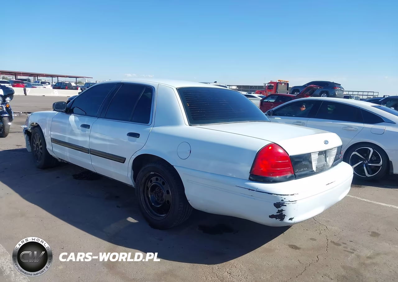 2011 Ford Crown Victoria Police Interceptor VIN:2FABP7BV8BX157596 - 3