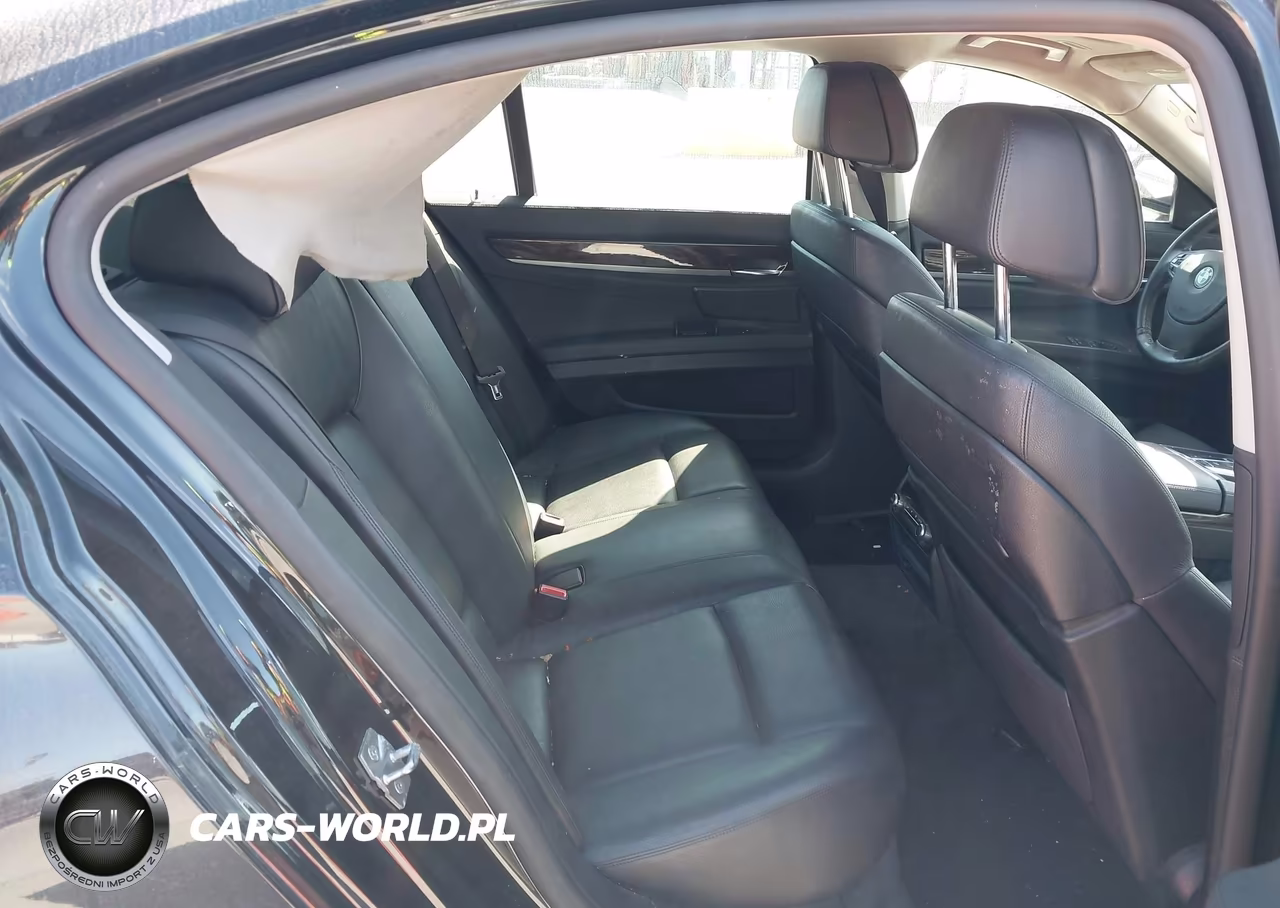2011 BMW 740I VIN:WBAKA4C52BC392157 - 8