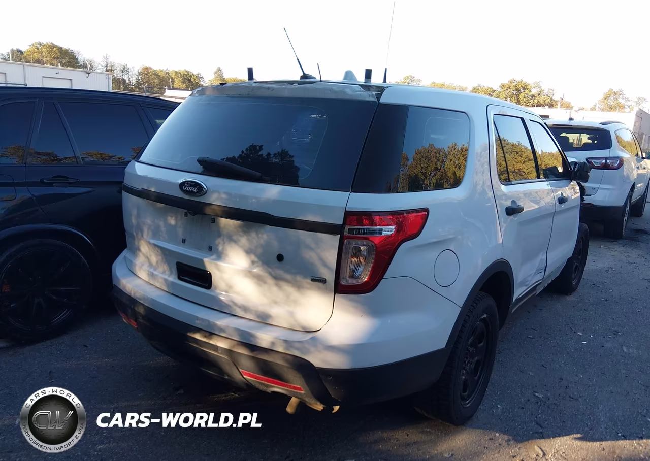 2014 Ford Utility Police Interceptor VIN:1FM5K8AR2EGC60597 - 4