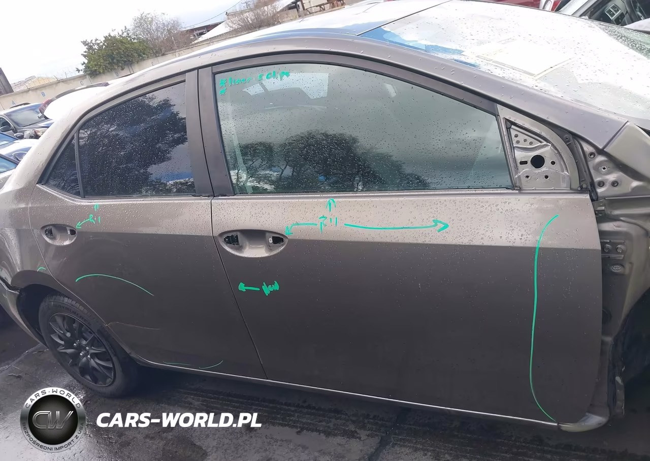 2019 Toyota Corolla Le VIN:2T1BURHEXKC156881 - 14