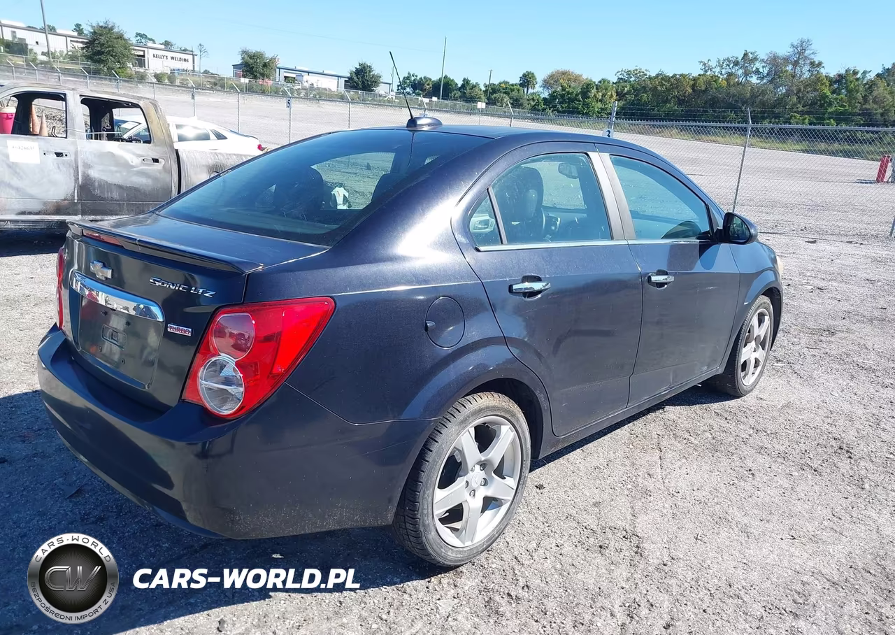 2016 Chevrolet Sonic Ltz Auto VIN:1G1JE5SB6G4136033 - 4