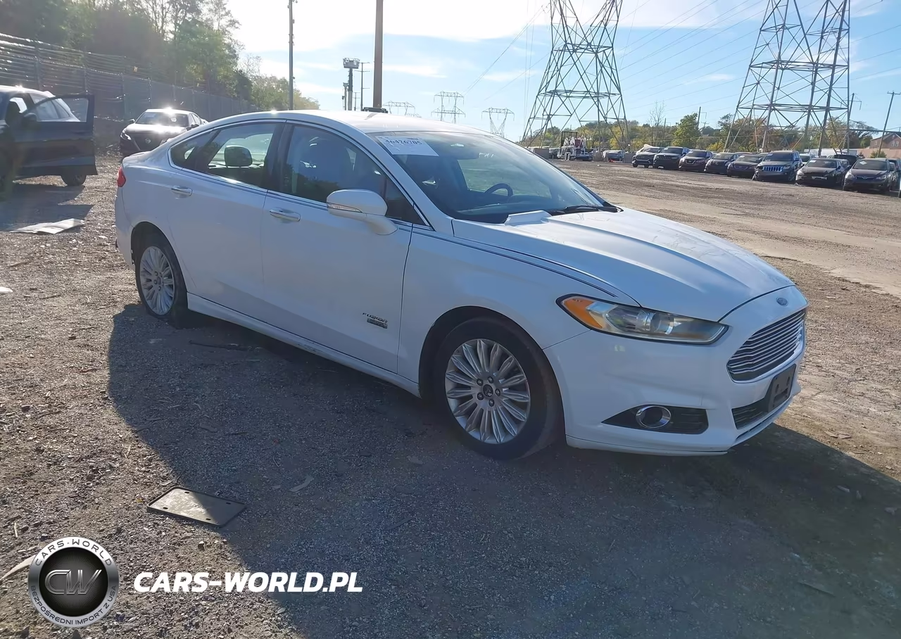 2014 Ford Fusion Energi Titanium