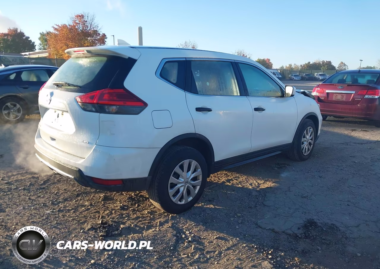 2017 Nissan Rogue S VIN:KNMAT2MV4HP515065 - 4
