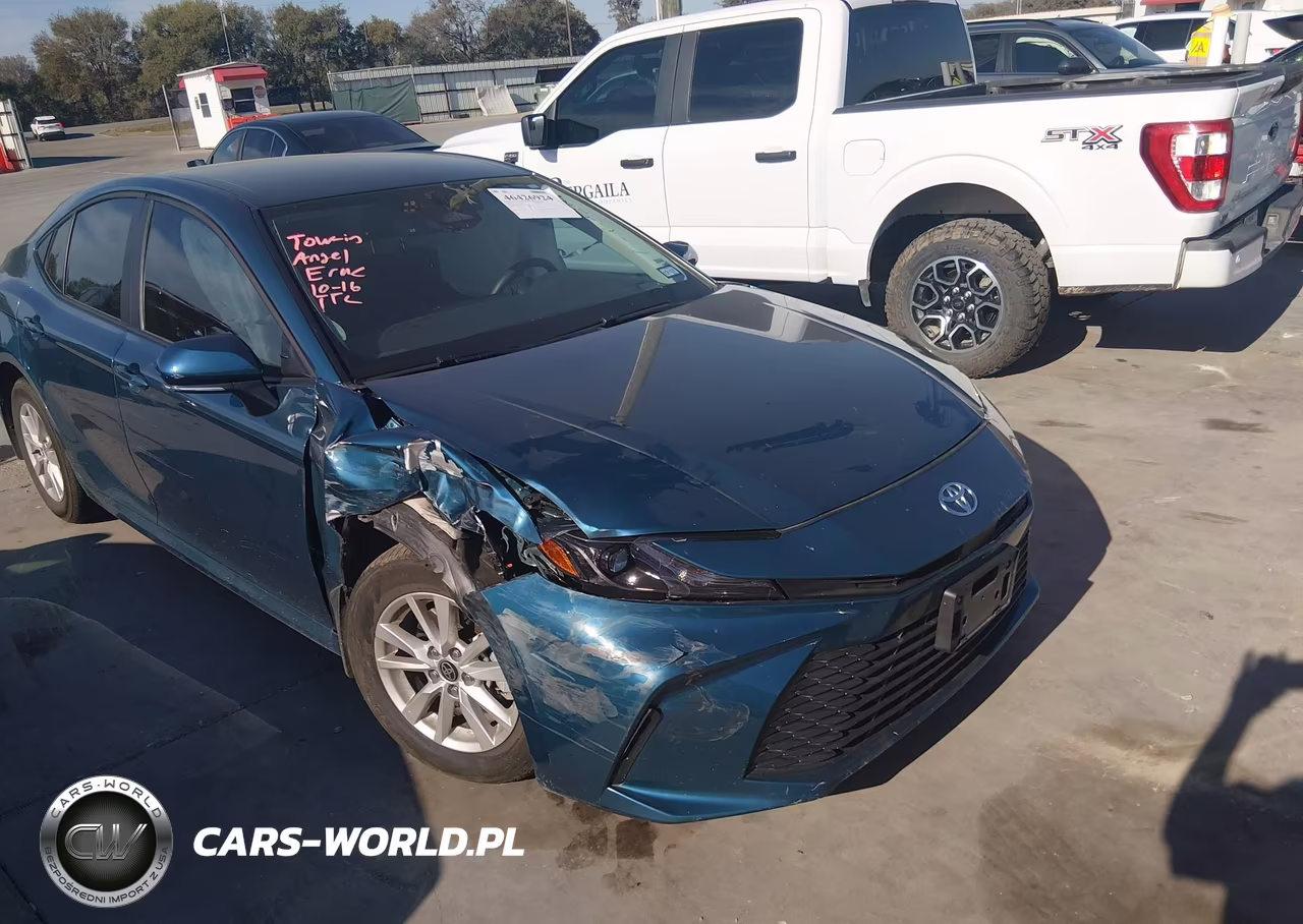 2026 Toyota Camry Le – zdjęcie 1 z 20