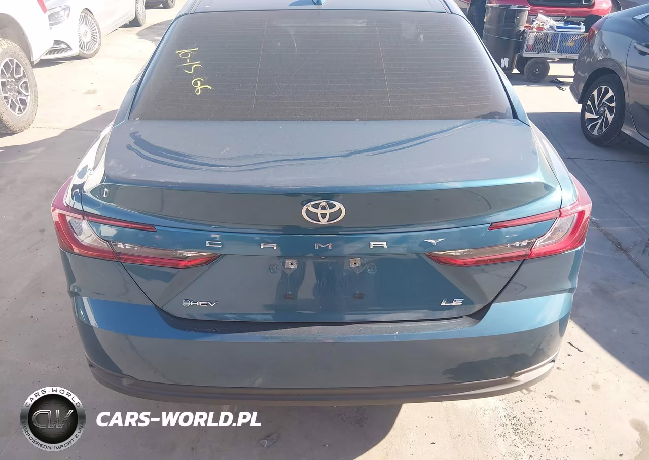 2026 Toyota Camry Le VIN:4T1DAACK4TU258726 - 15