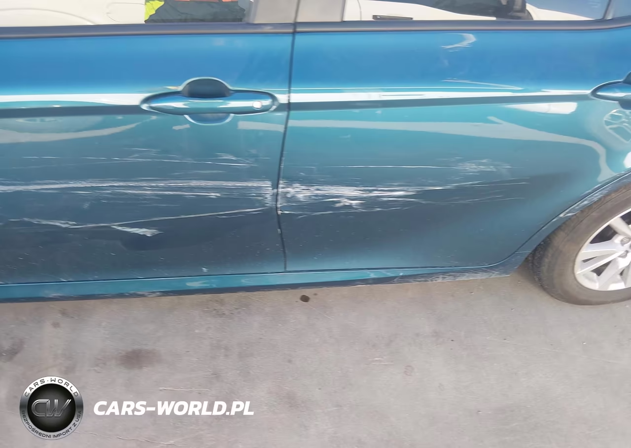 2026 Toyota Camry Le VIN:4T1DAACK4TU258726 - 19