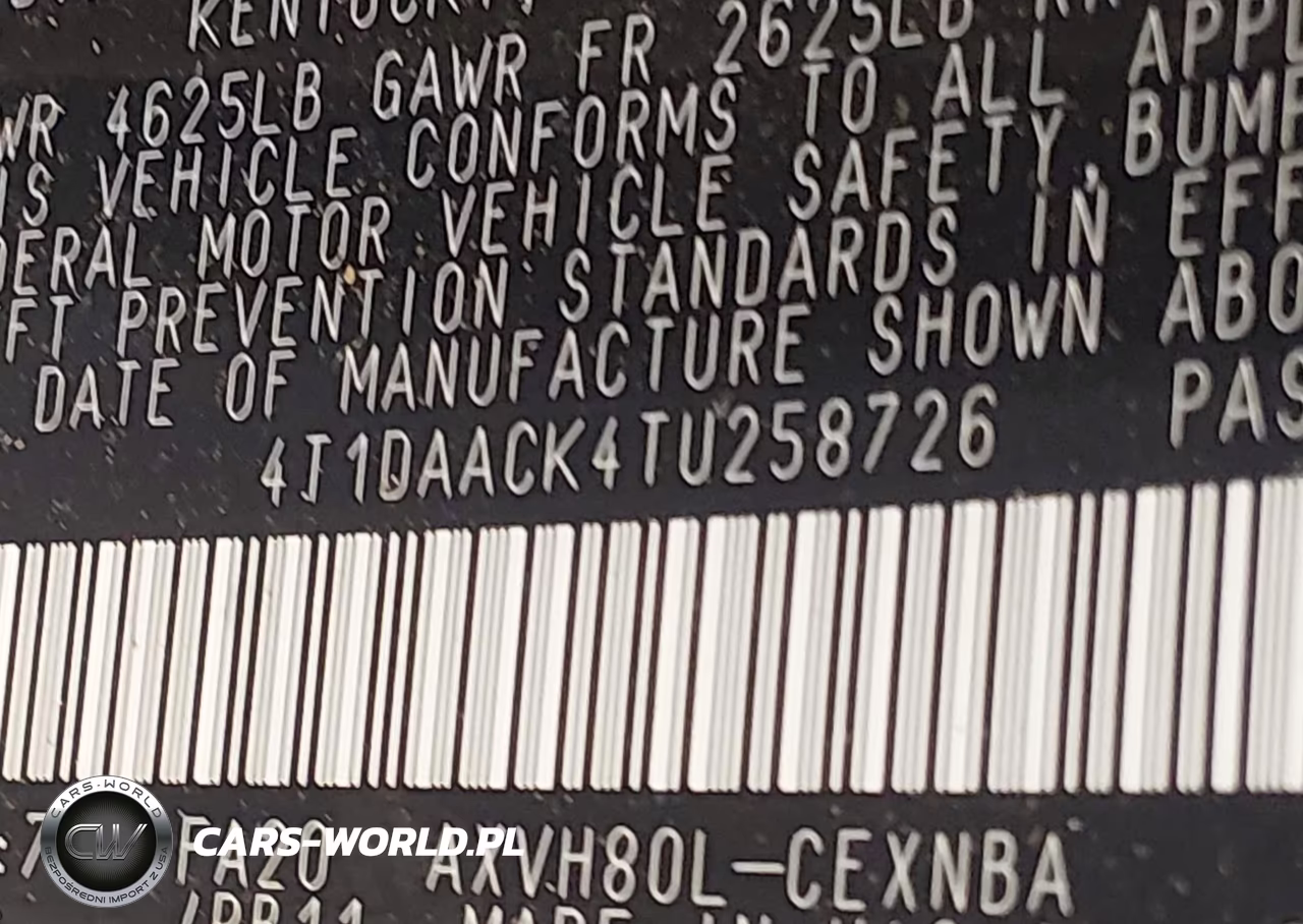 2026 Toyota Camry Le VIN:4T1DAACK4TU258726 - 9