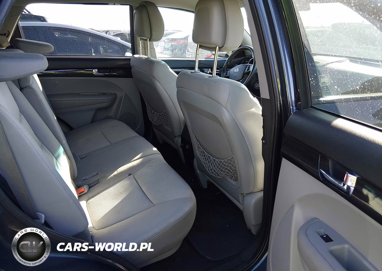 2011 Kia Sorento Lx V6 VIN:5XYKT4A24BG159513 - 8