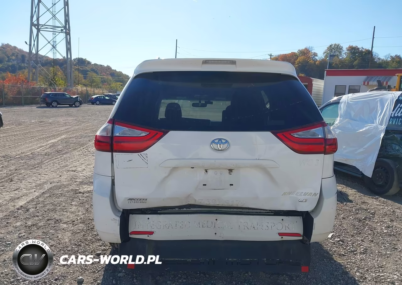 2016 Toyota Sienna Le 8 Passenger VIN:5TDKK3DC6GS714456 - 16