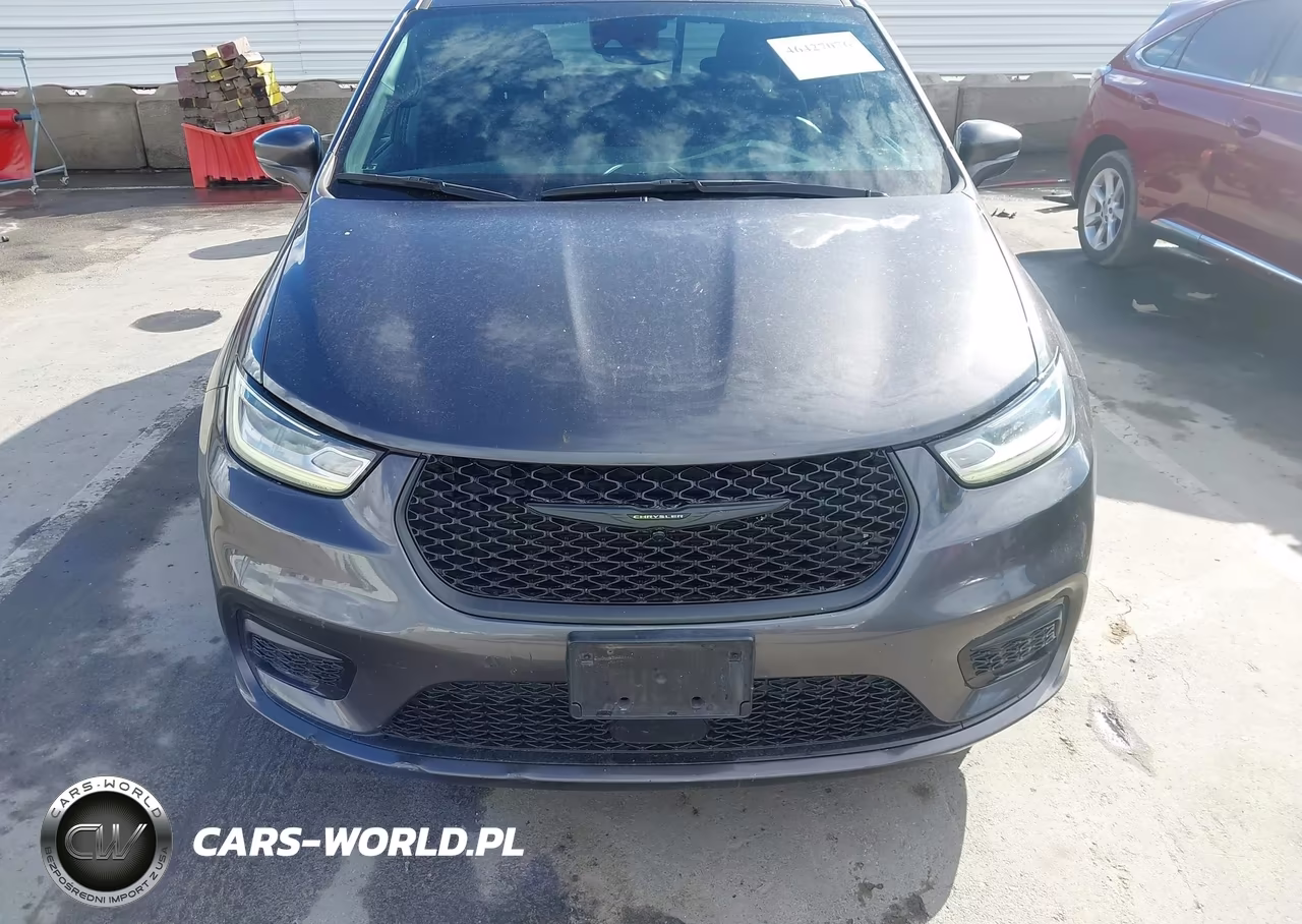 2021 Chrysler Pacifica Touring VIN:2C4RC1FG4MR501218 - 6