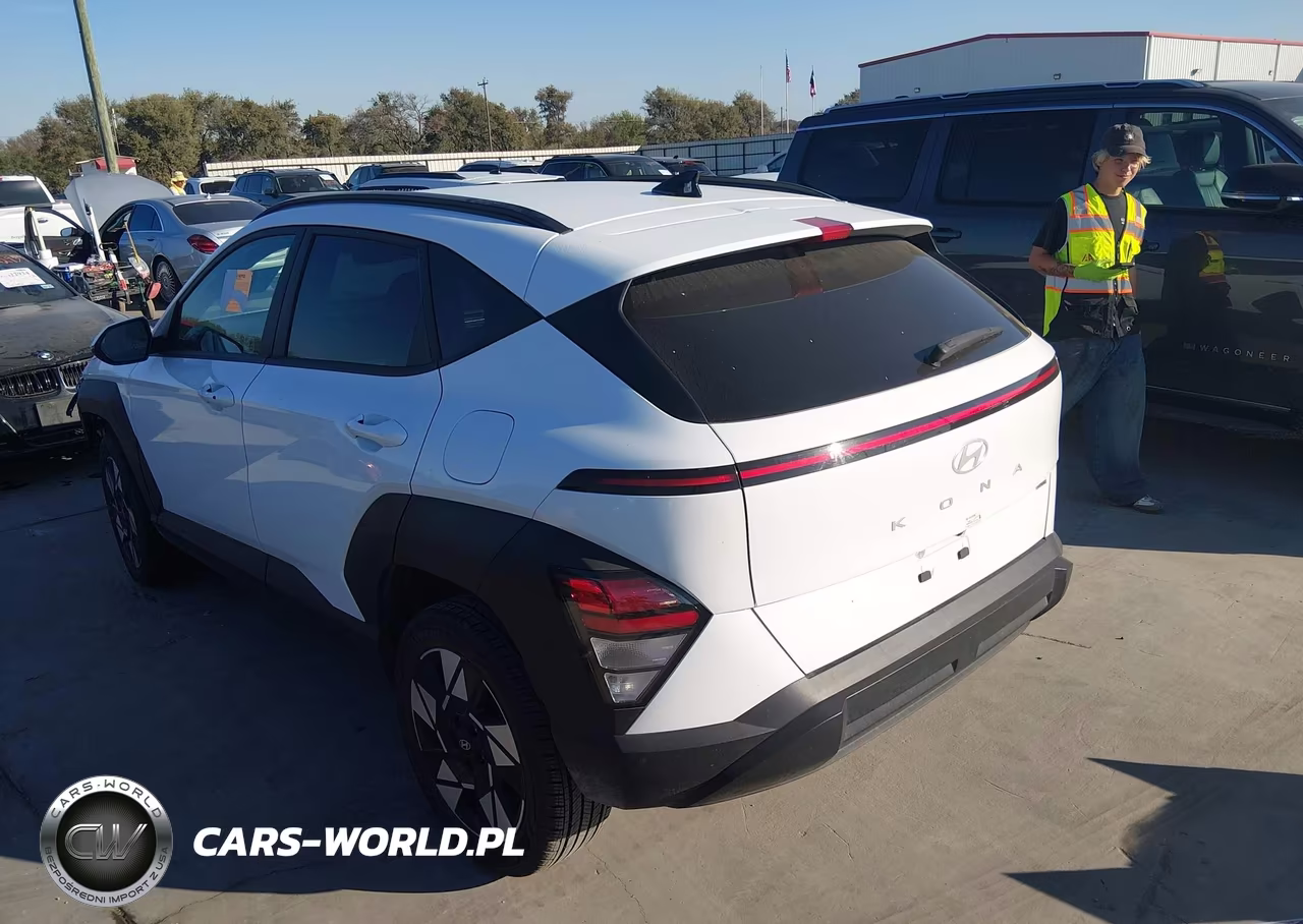 2025 Hyundai Kona Sel VIN:KM8HBCABXSU201121 - 3