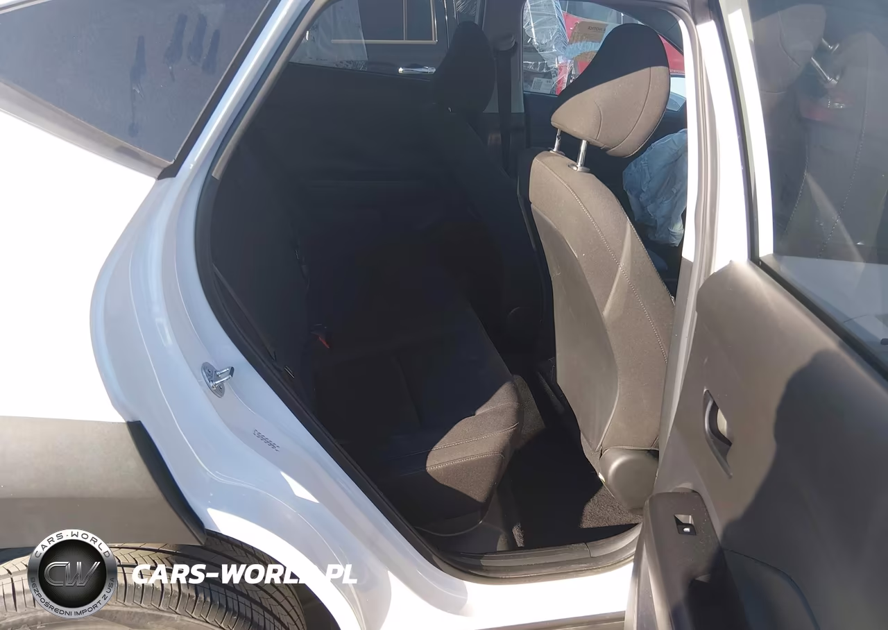 2025 Hyundai Kona Sel VIN:KM8HBCABXSU201121 - 8