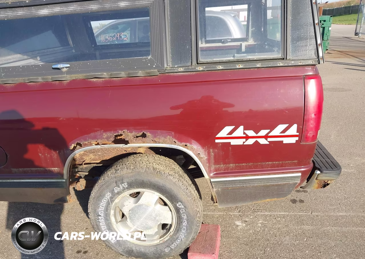 1998 Chevrolet K1500 Fleetside VIN:1GCEK19R0WR128170 - 15
