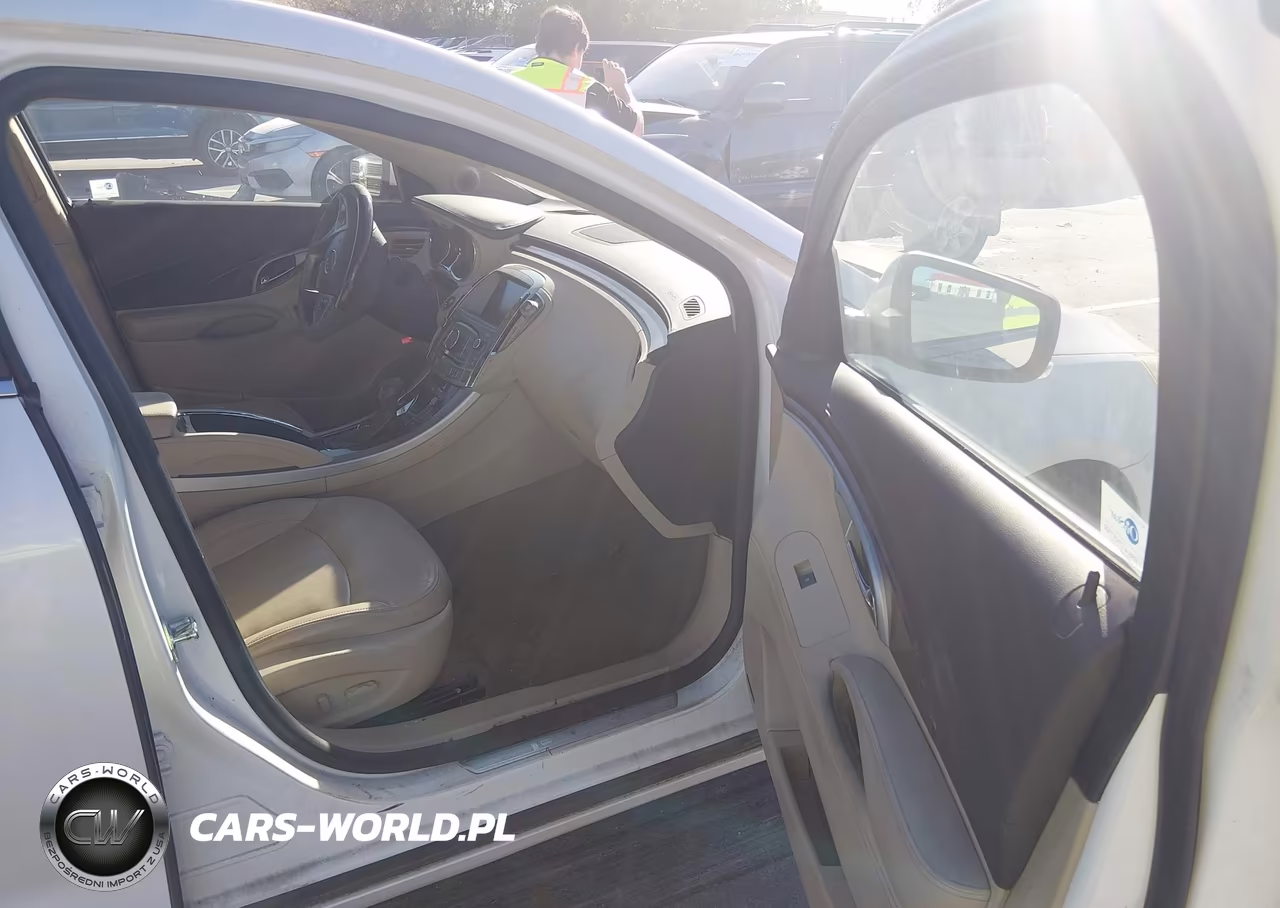 2010 Buick Lacrosse Cxl VIN:1G4GC5EG8AF312196 - 5