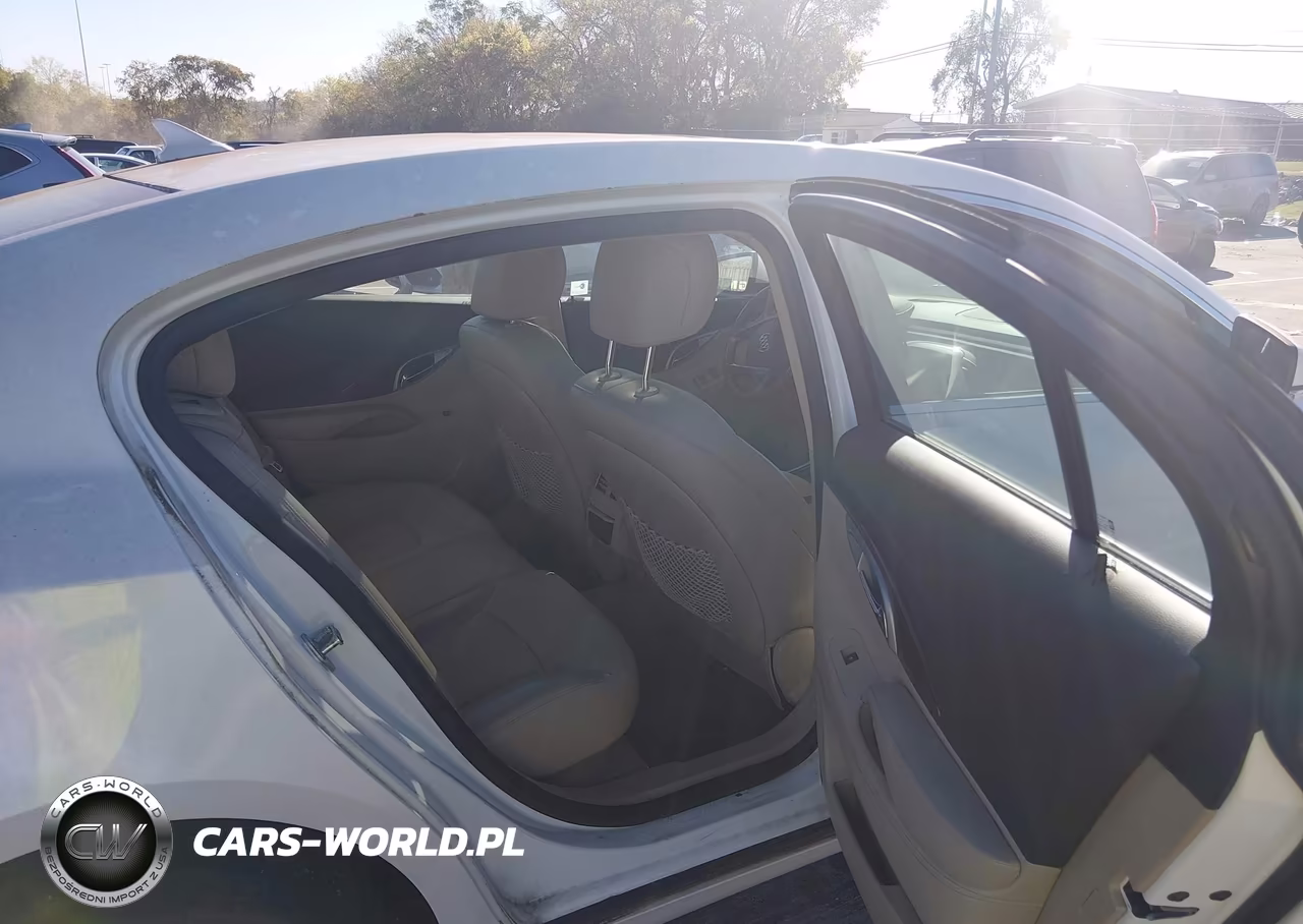 2010 Buick Lacrosse Cxl VIN:1G4GC5EG8AF312196 - 8