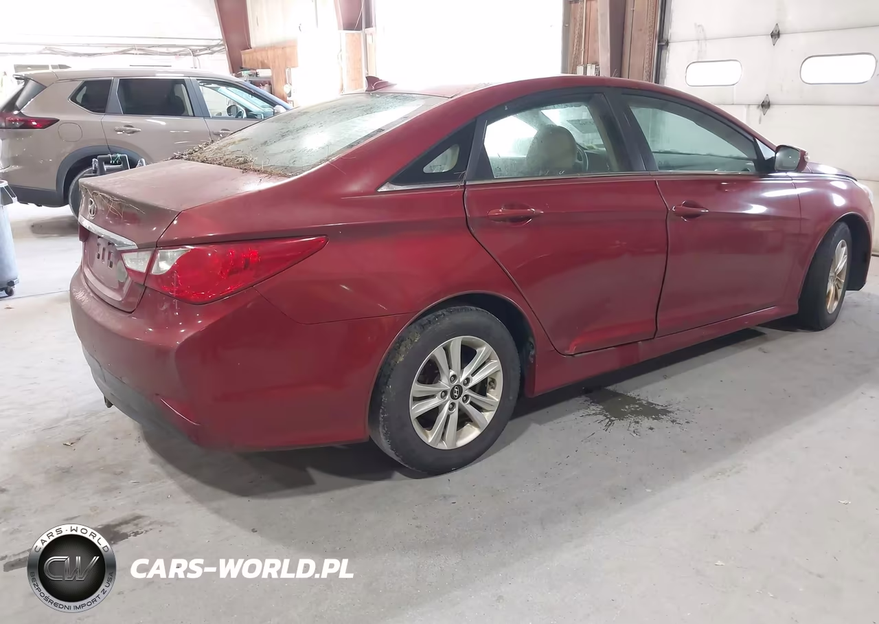 2014 Hyundai Sonata Gls VIN:5NPEB4AC6EH865145 - 4