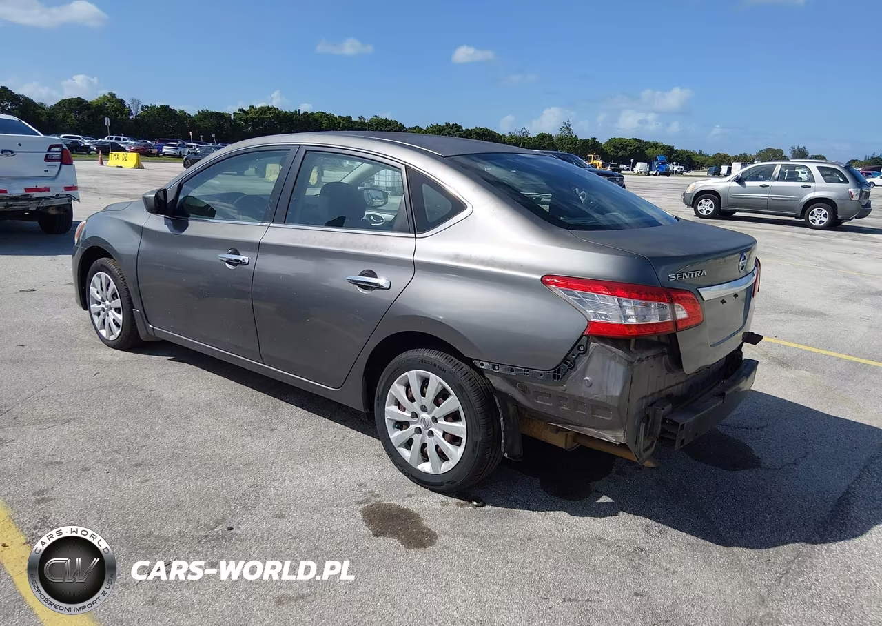 2015 Nissan Sentra S VIN:3N1AB7AP1FY259438 - 3