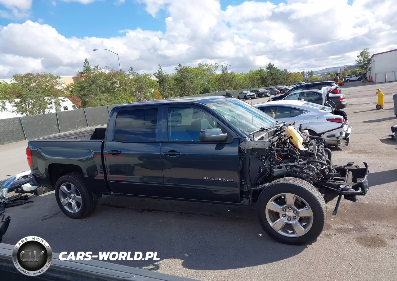 2018 Chevrolet Silverado 1500 1Lt VIN:3GCPCREC9JG282715 - 14