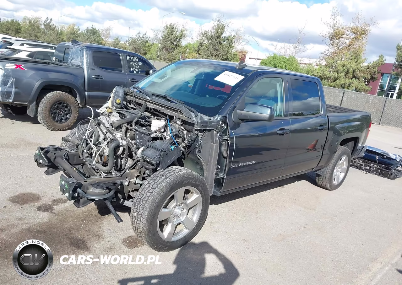 2018 Chevrolet Silverado 1500 1Lt VIN:3GCPCREC9JG282715 - 2