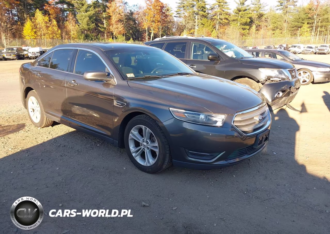 2015 Ford Taurus Sel