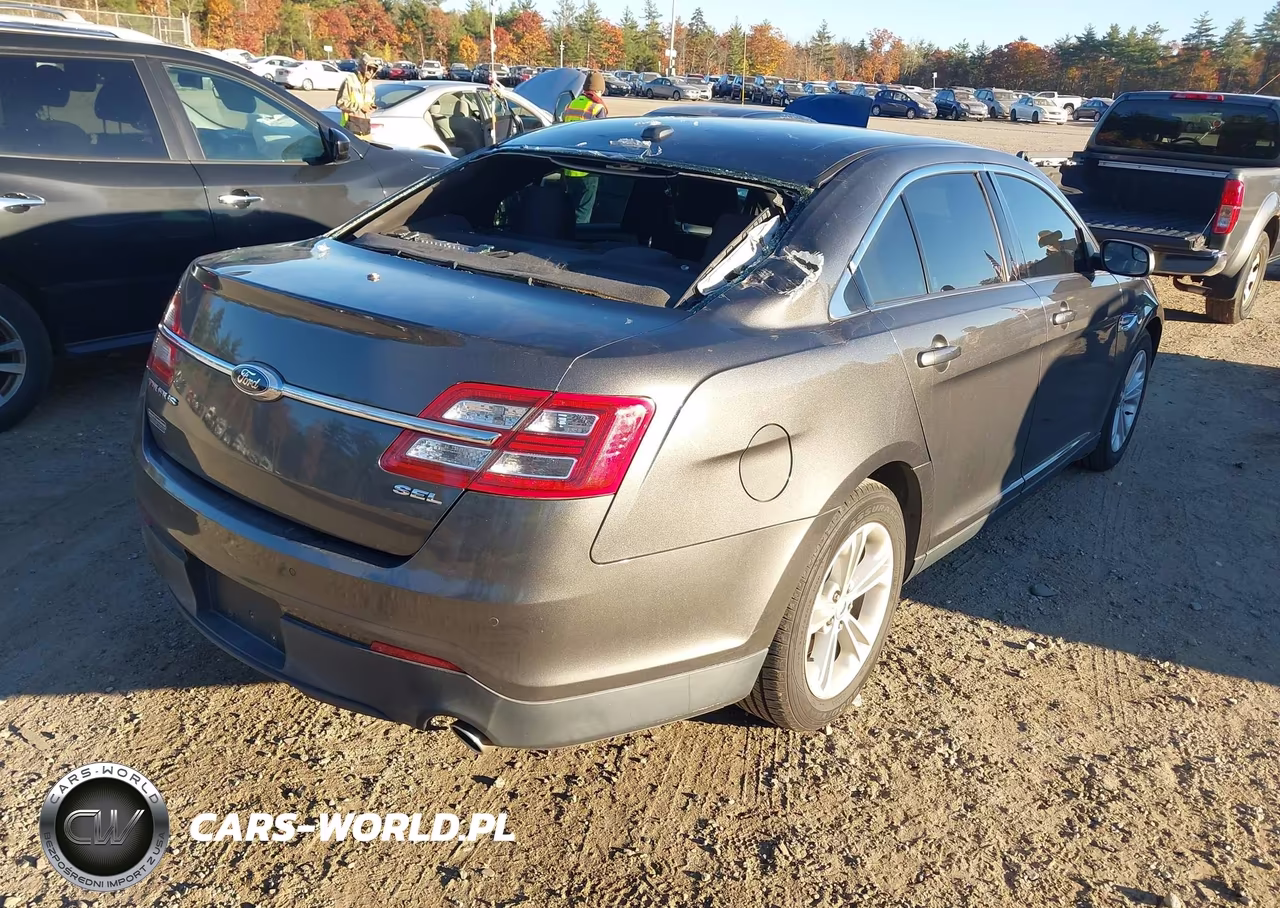 2015 Ford Taurus Sel VIN:1FAHP2E81FG176005 - 6
