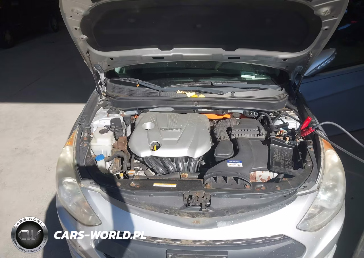 2011 Hyundai Sonata Hybrid VIN:KMHEC4A40BA000773 - 10