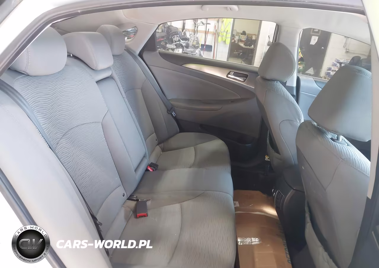 2011 Hyundai Sonata Hybrid VIN:KMHEC4A40BA000773 - 8