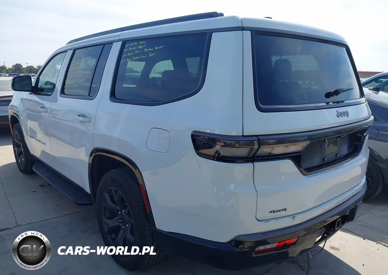 2026 Jeep Grand Wagoneer Limited Altitude 4X4 VIN:1C4SJVBP8TS157992 - 3