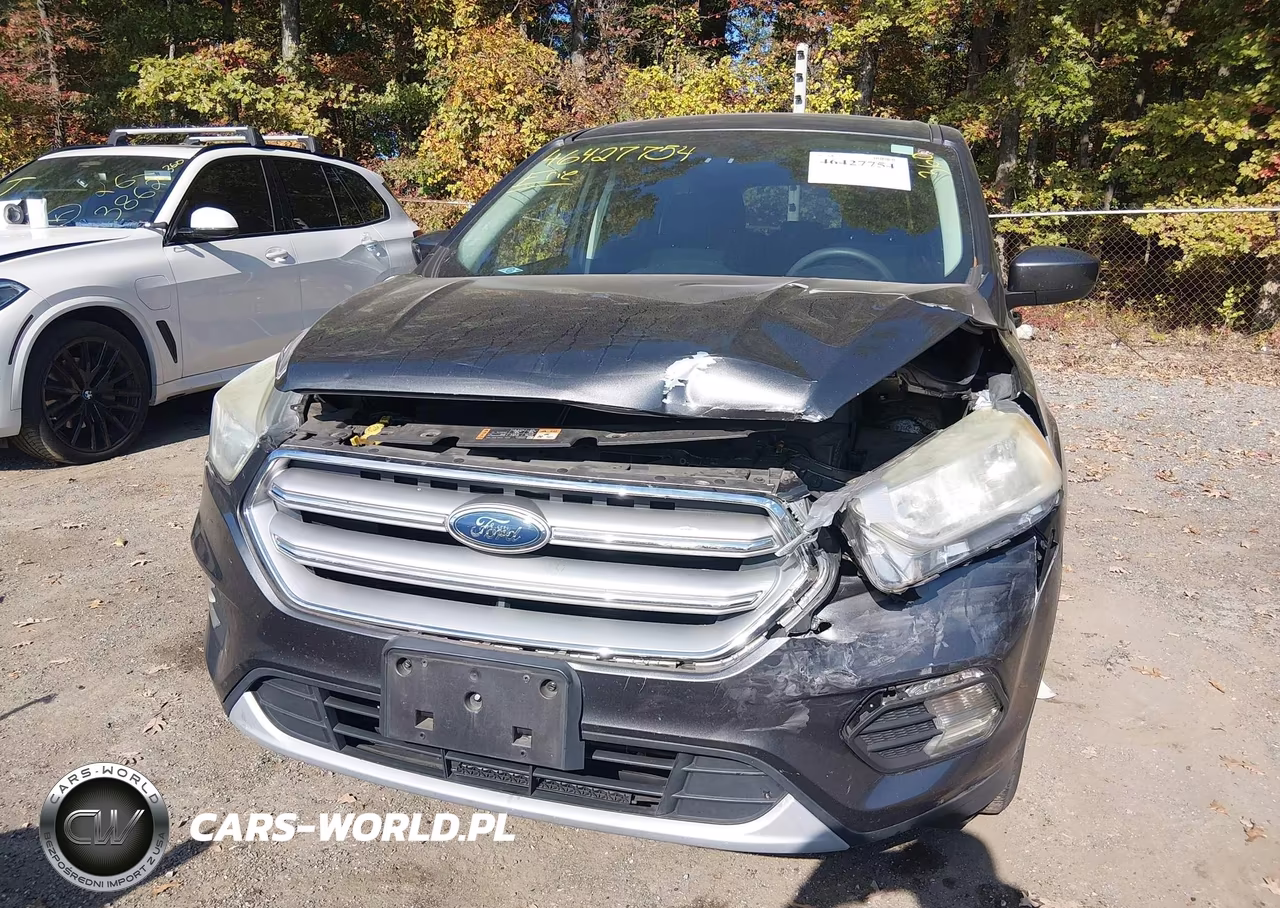 2017 Ford Escape Se VIN:1FMCU0G93HUD44993 - 6