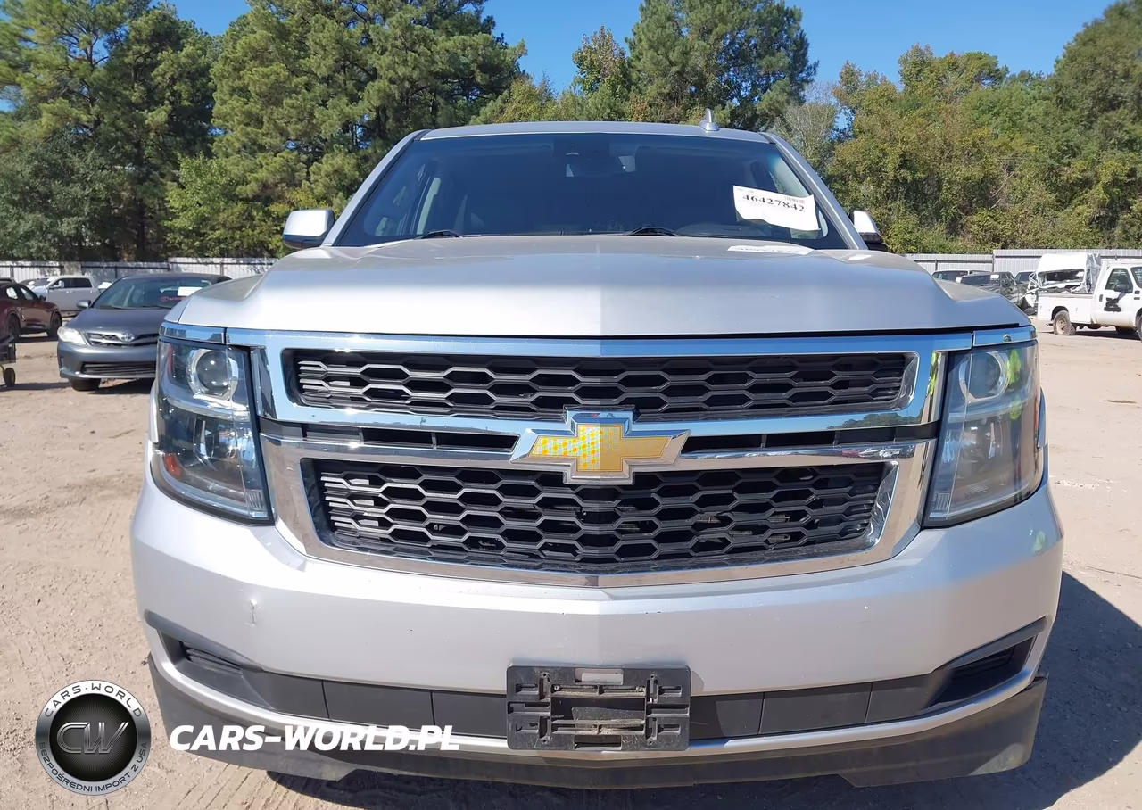 2019 Chevrolet Suburban Lt VIN:1GNSCHKC3KR199783 - 12