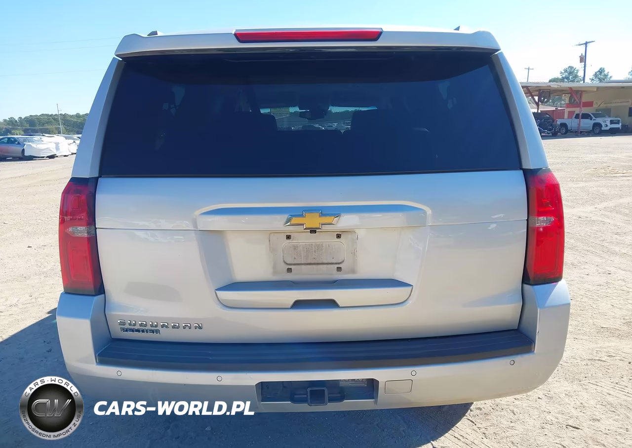 2019 Chevrolet Suburban Lt VIN:1GNSCHKC3KR199783 - 16