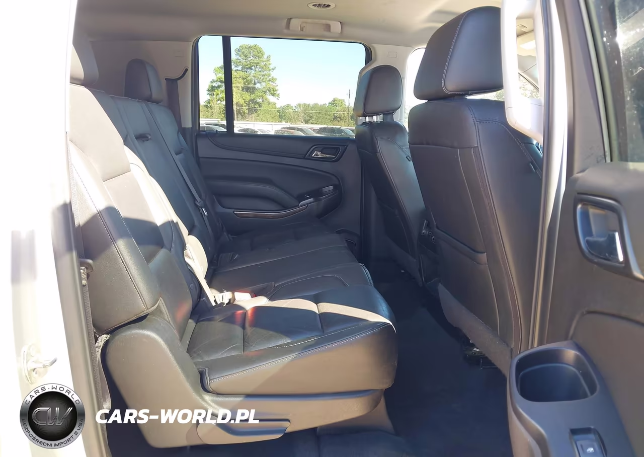 2019 Chevrolet Suburban Lt VIN:1GNSCHKC3KR199783 - 8