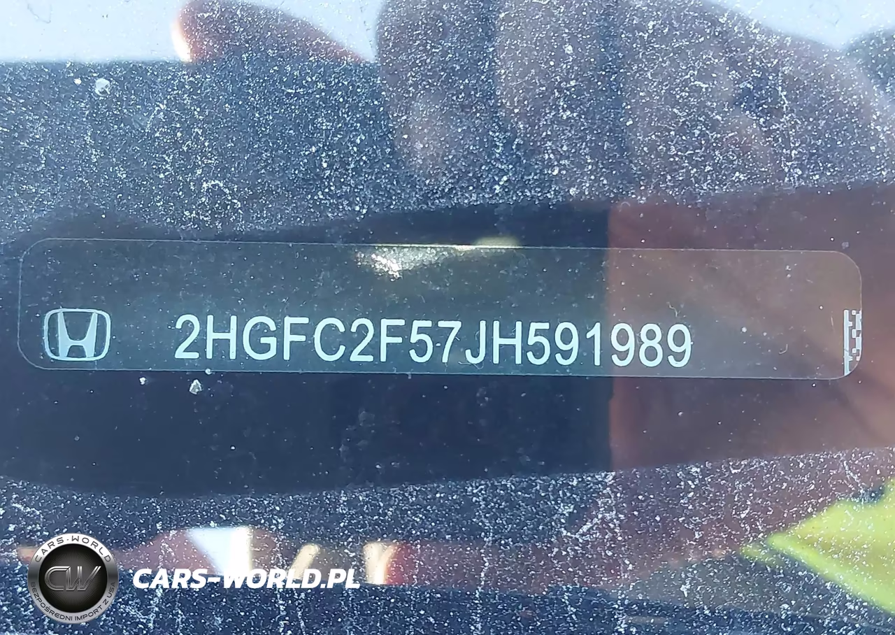 2018 Honda Civic Lx VIN:2HGFC2F57JH591989 - 17