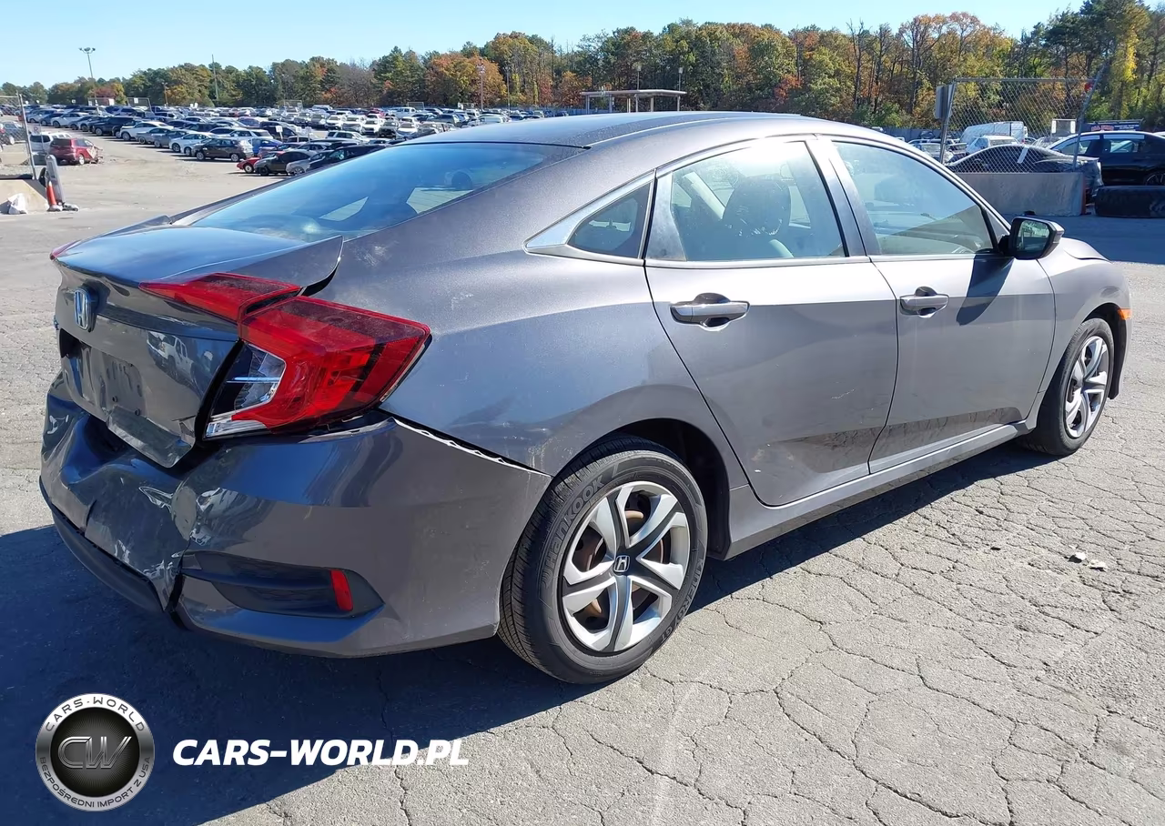 2018 Honda Civic Lx VIN:2HGFC2F57JH591989 - 4