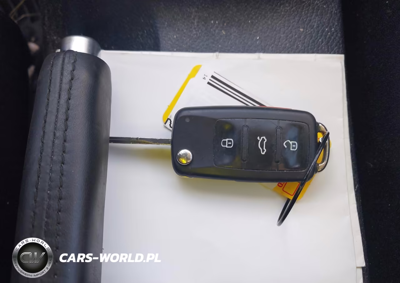2014 Volkswagen Golf 2.0L Tdi VIN:WVWDM7AJ9EW004445 - 11